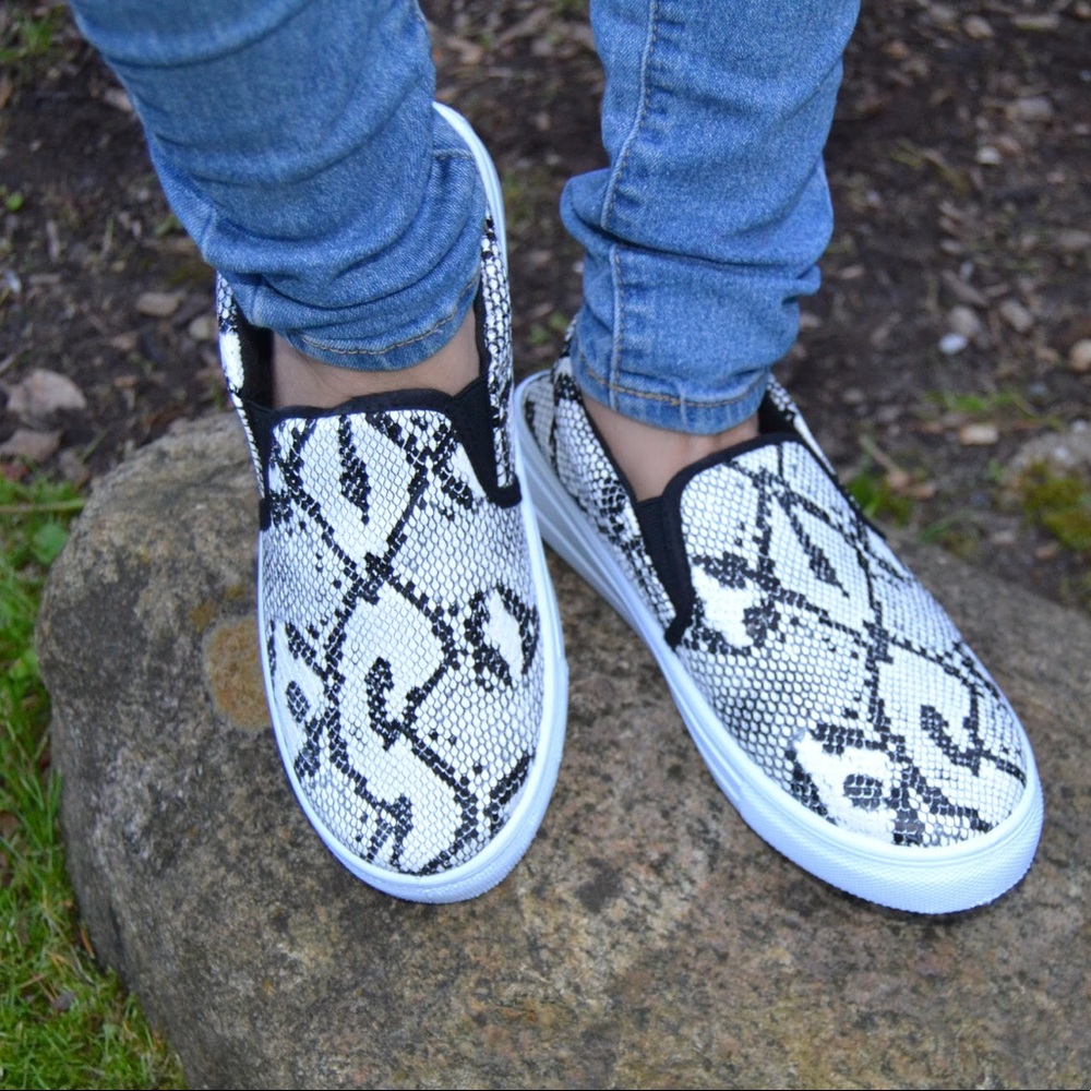Black & White Snake Animal Print Slip On Sneakers - Picture 3 of 4